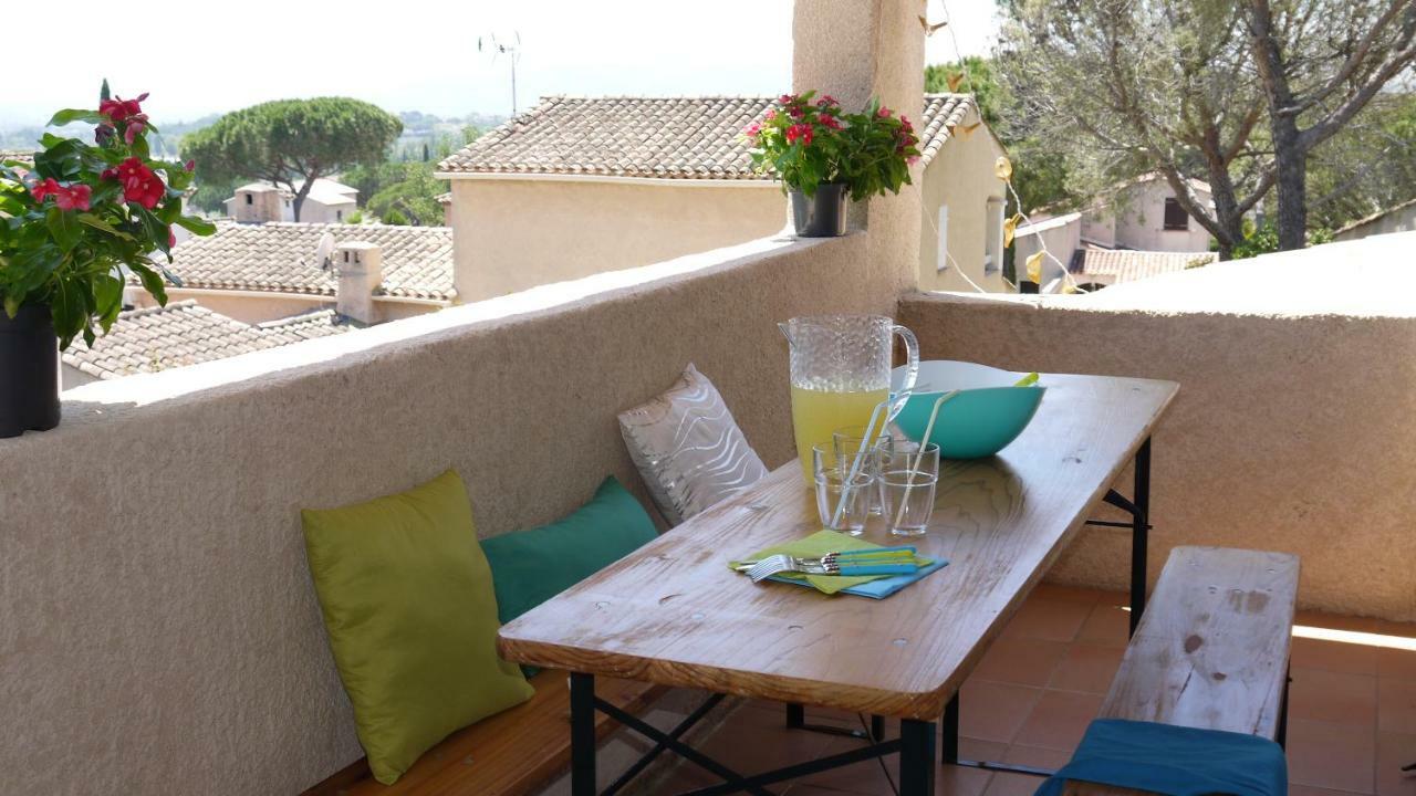 Grand Appartement Dans Maison Avec Piscine Privee Frejus Ngoại thất bức ảnh